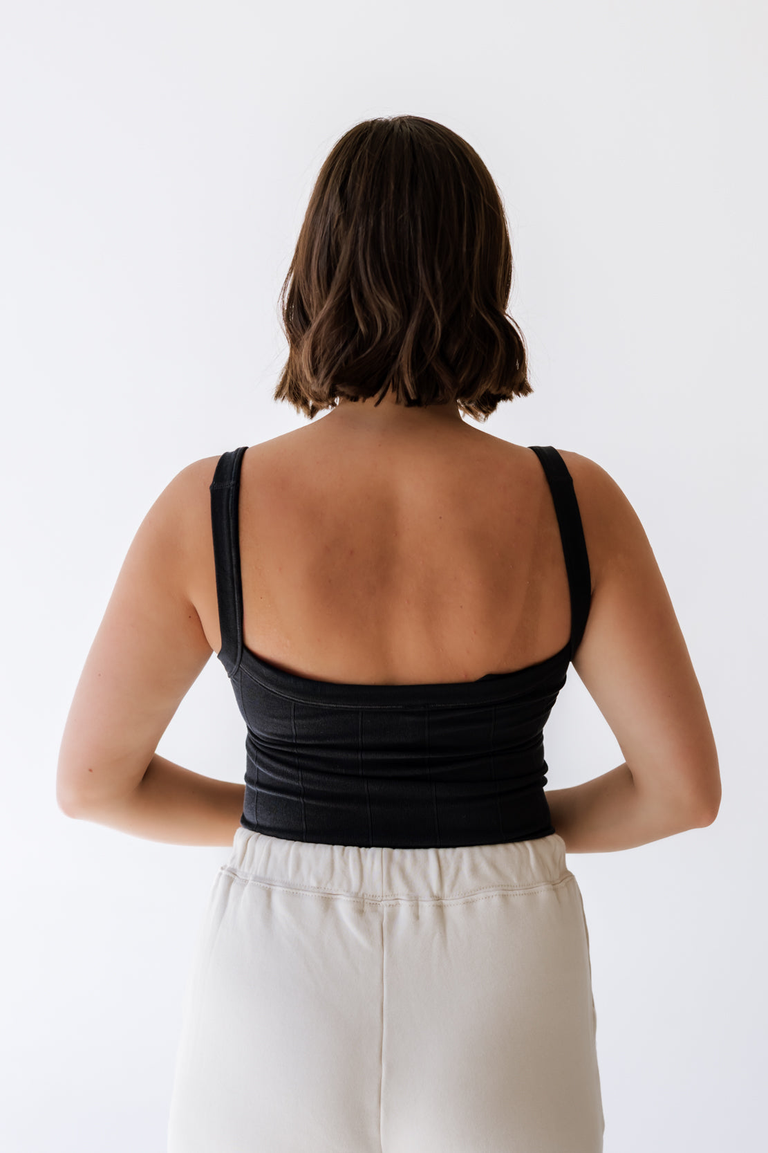 So Soft Seamless Scoop Tank | Black
