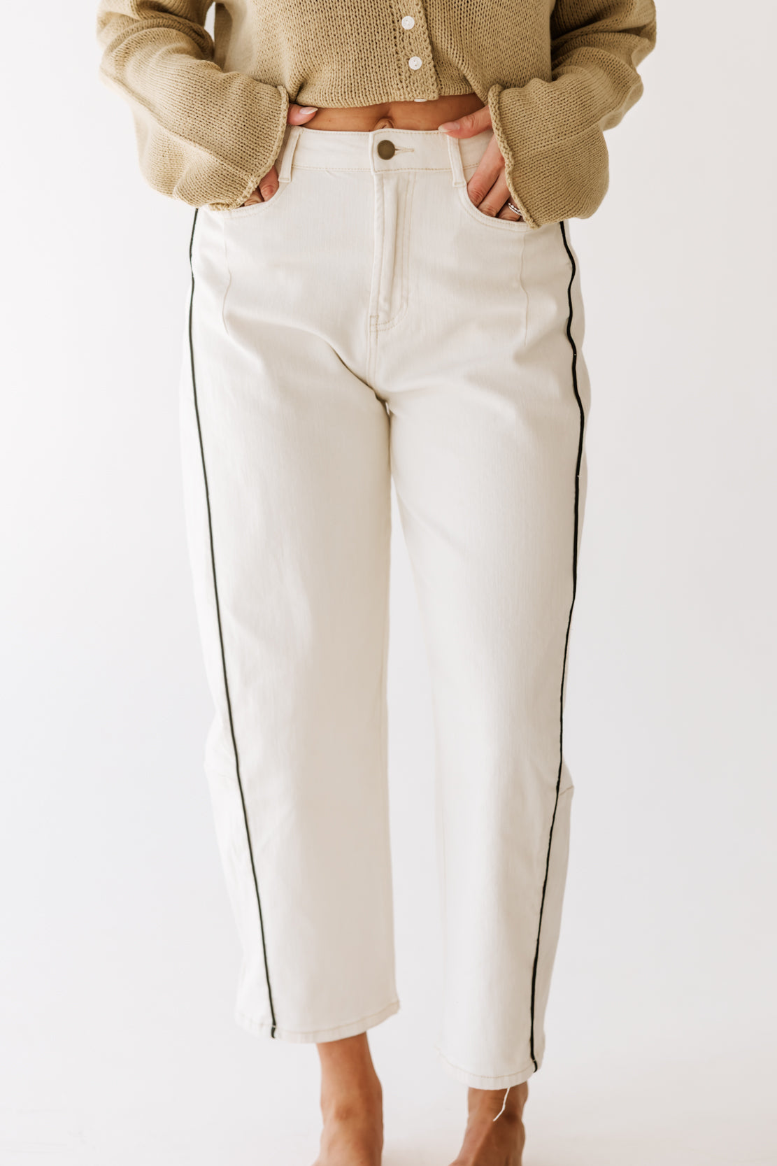 Indy Piping Barrel Jeans | Ecru/Black
