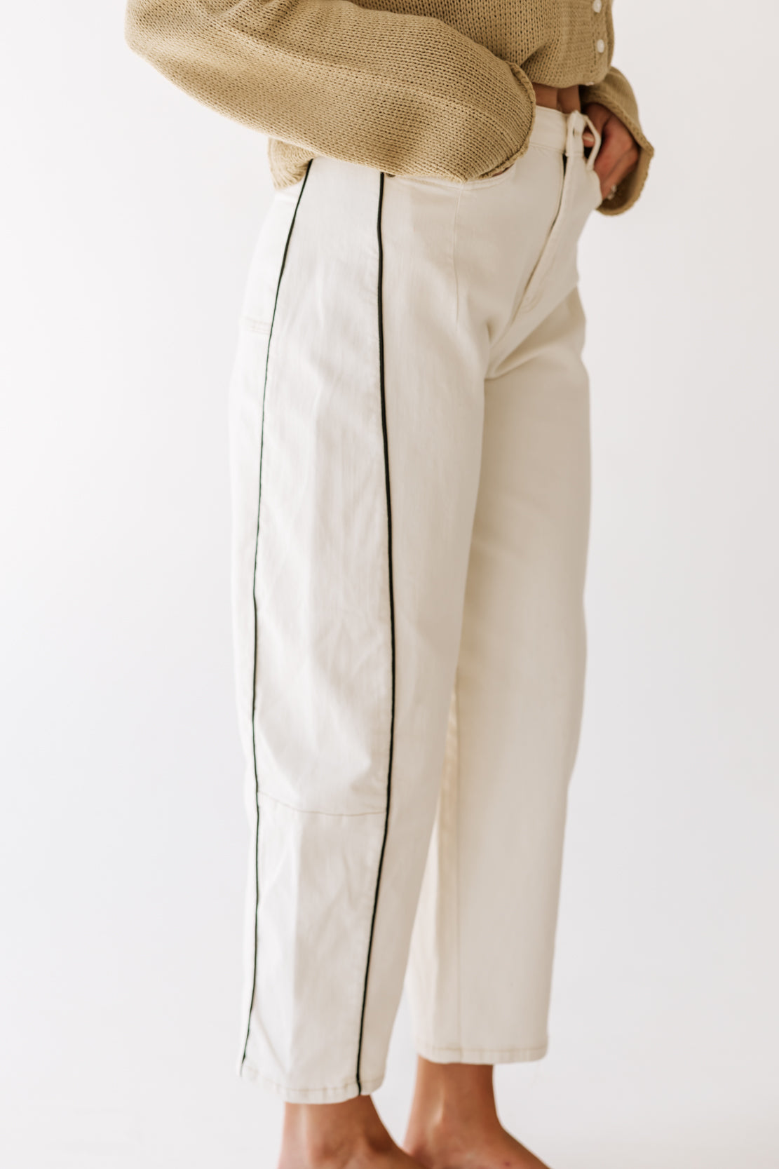 Indy Piping Barrel Jeans | Ecru/Black