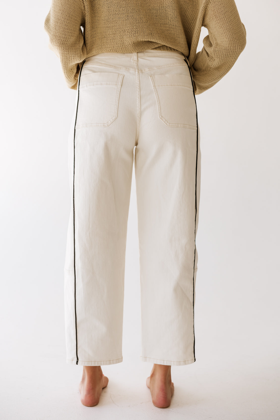 Indy Piping Barrel Jeans | Ecru/Black