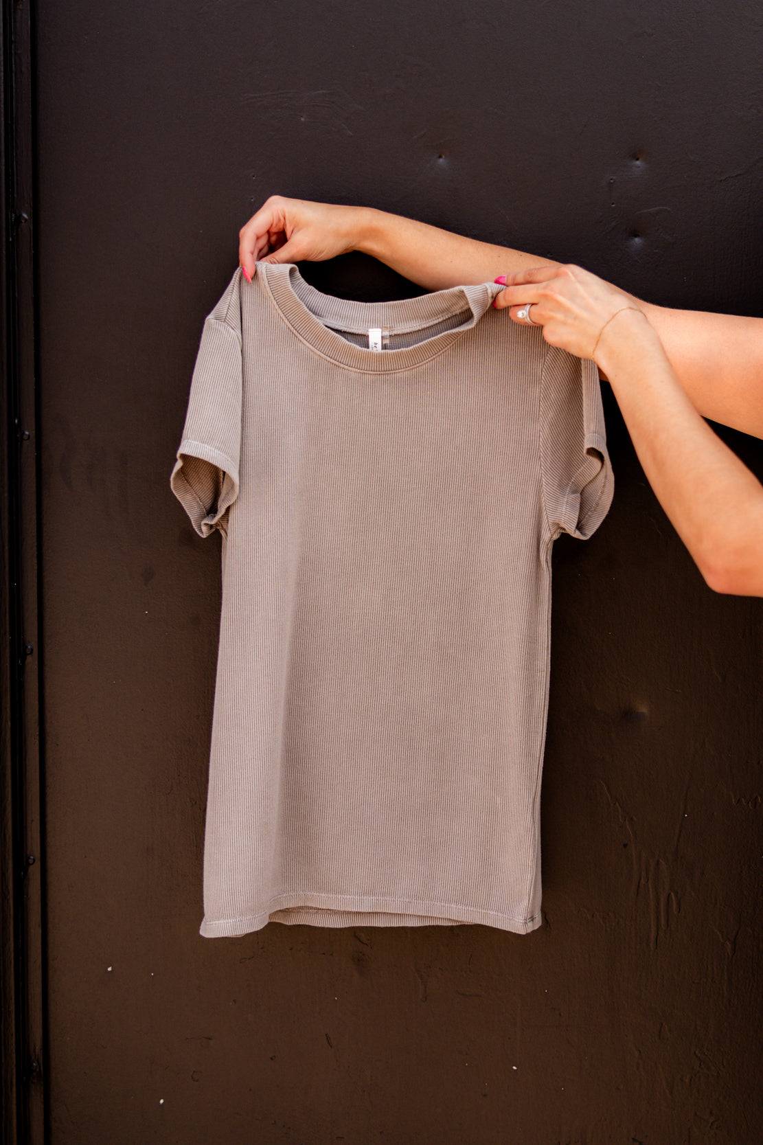 Jocelyn Ribbed T-Shirt | Grey Brown