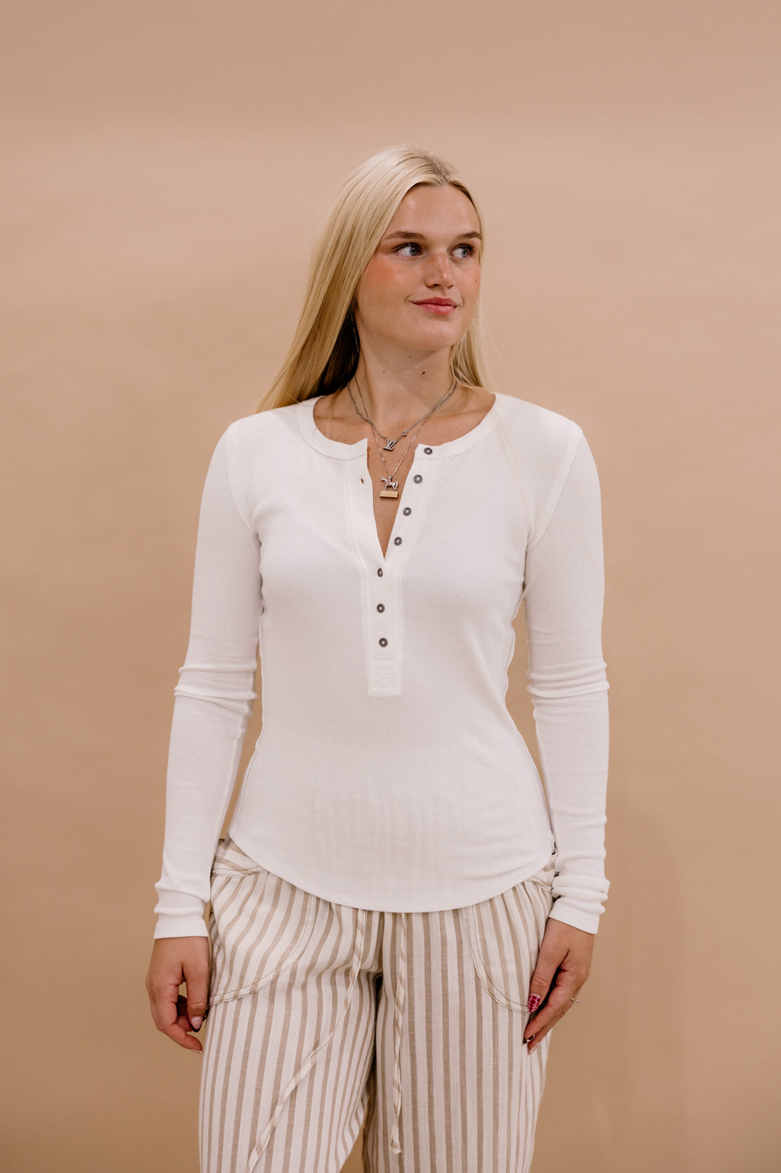 Jamie Henley | Ivory