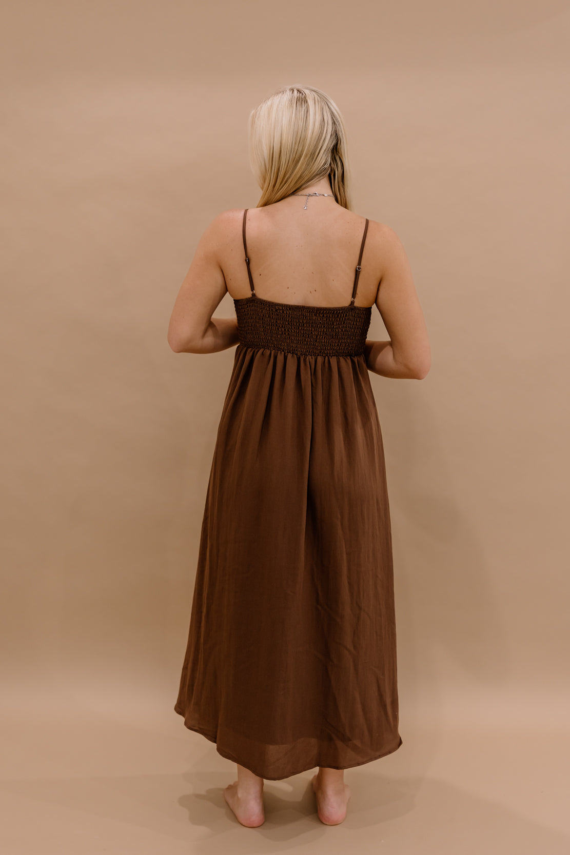 Mandy Pintuck Midi Dress | Dark Brown