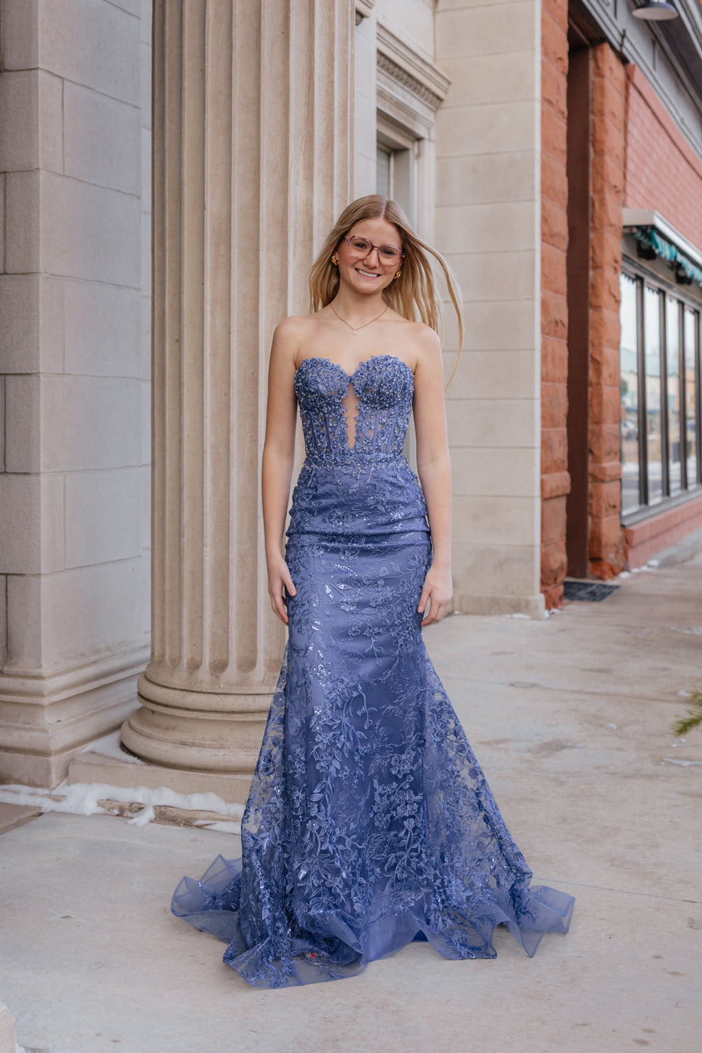 periwinkle prom dress Sweetheart Neck Beaded Dresses A Line Pageant Dresses for Junior APD3422 Make a stunning entrance in the Scala 61343 Long Fitted Prom Dress in a captivating Iris Blue color Beaded-Corset Periwinkle Prom Gown: La