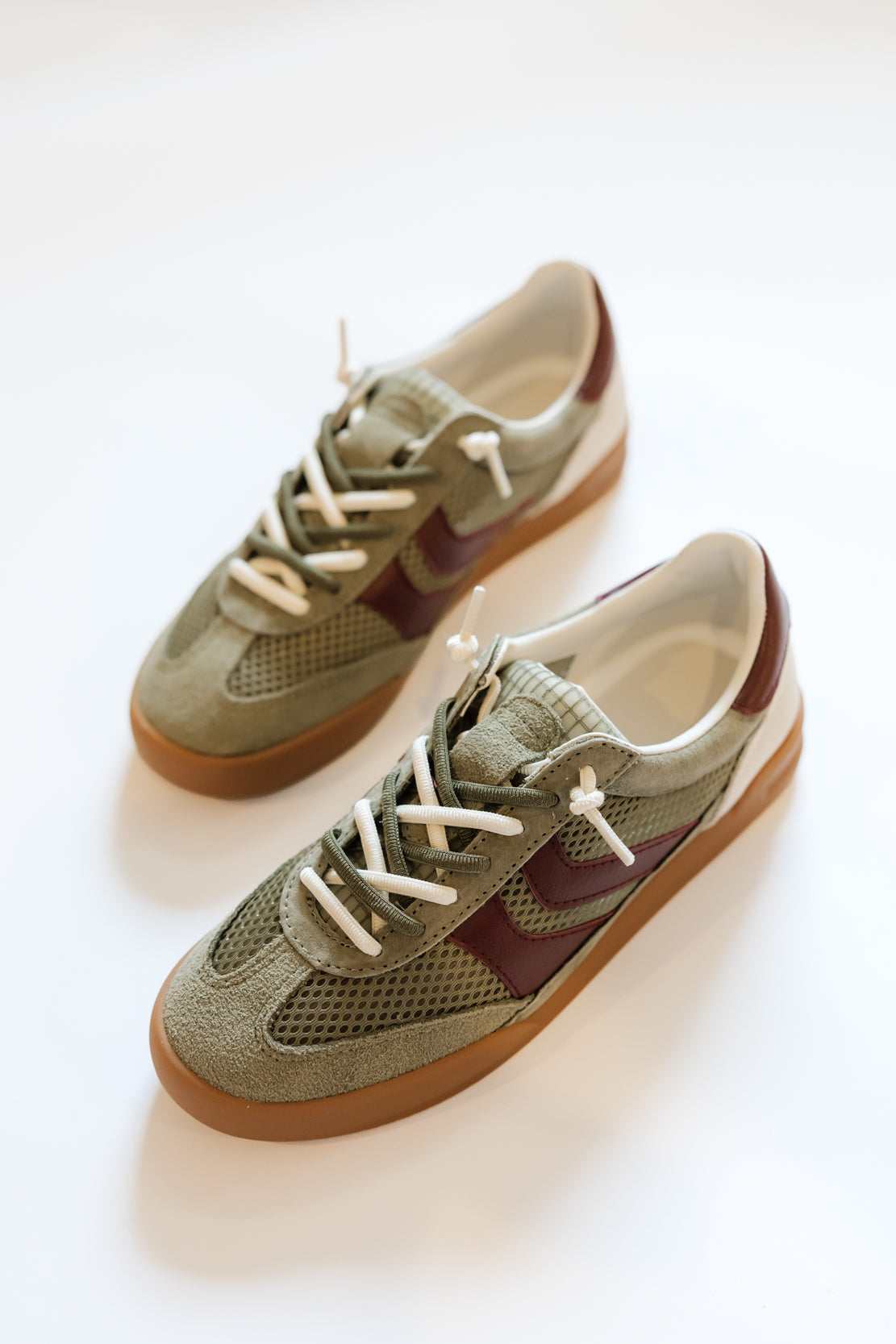 Steve Madden Verdict Sneaker | Olive/Burg