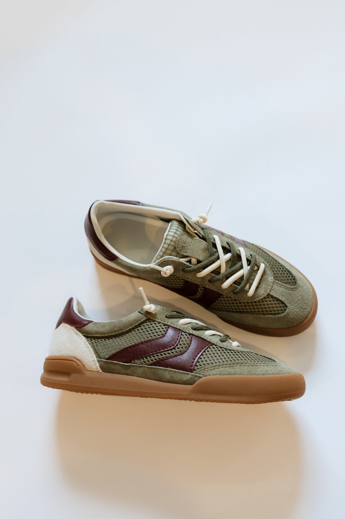 Steve Madden Verdict Sneaker | Olive/Burg