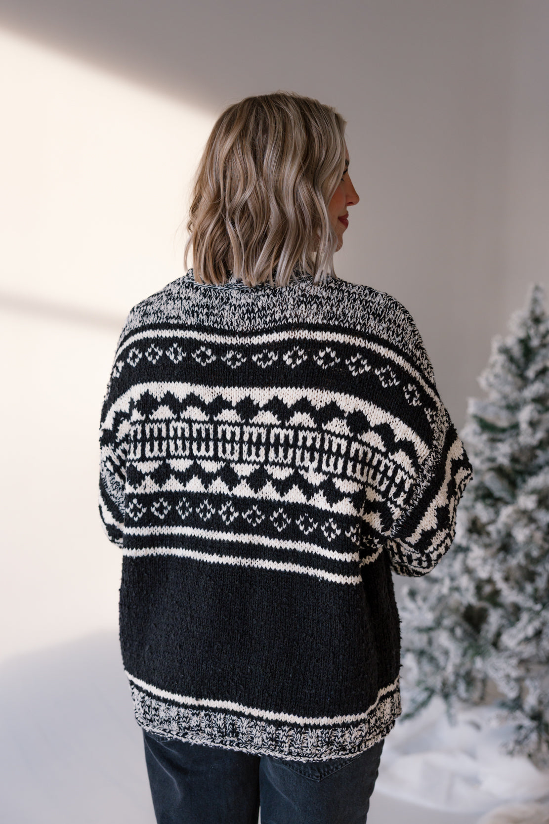 Dani Pattern Sweater | Black Combo