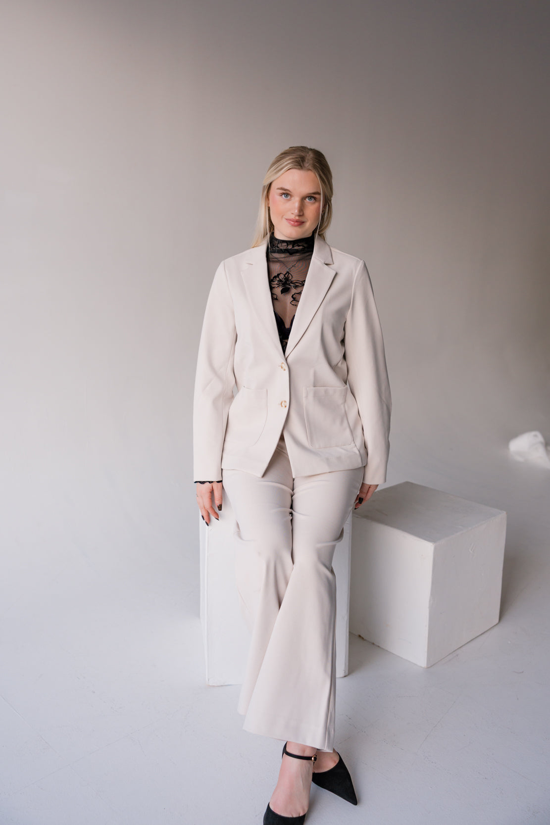 Thelma Blazer | Chateau Grey
