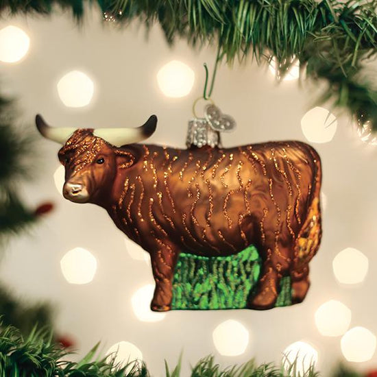 Load image into Gallery viewer, Highland Cow Ornament
