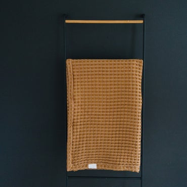 Load image into Gallery viewer, Mustard Waffle Quilt
