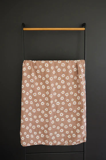 Muslin Swaddle Blanket | Daisy Dream