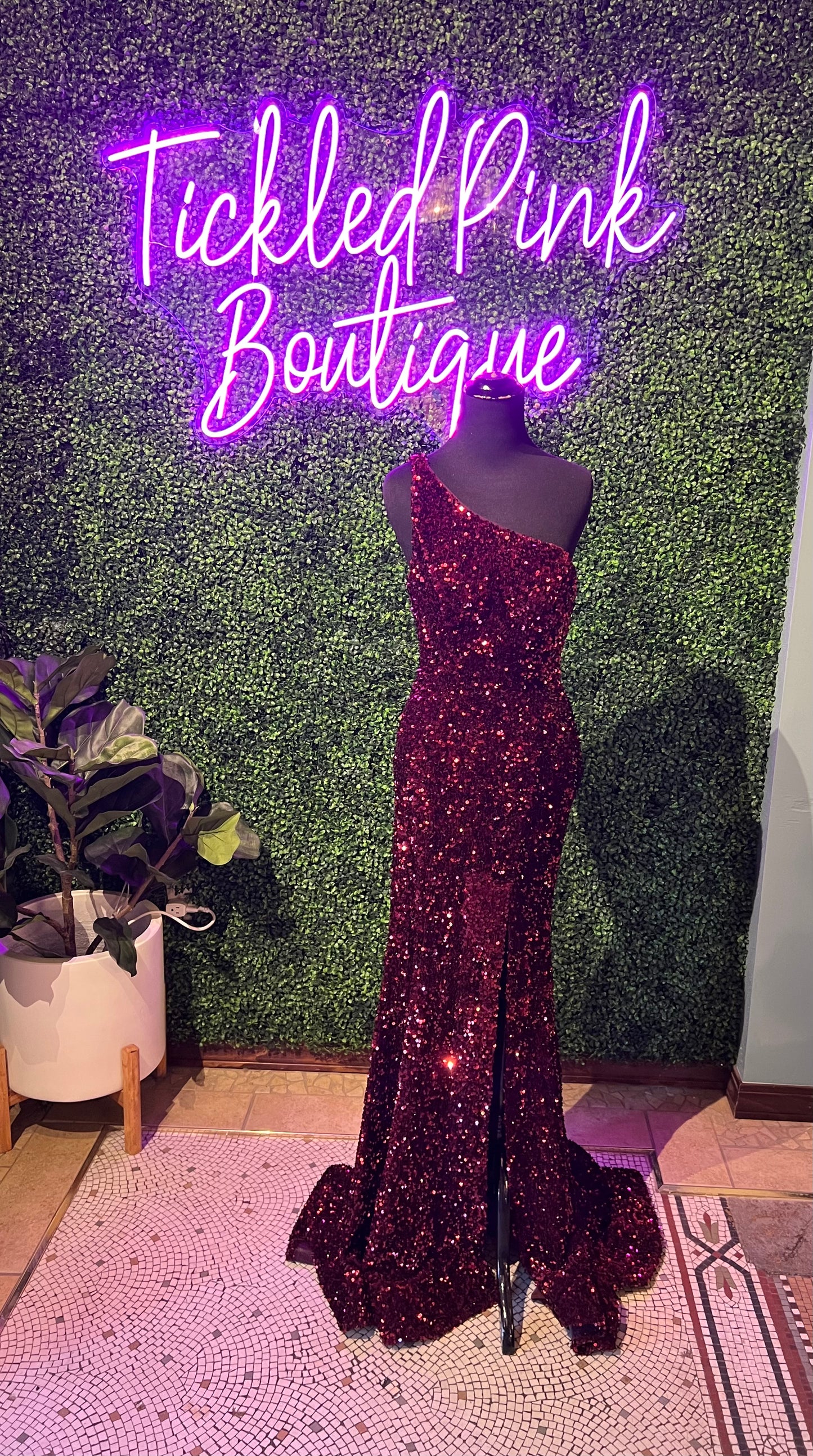 Cranberry prom deals dress